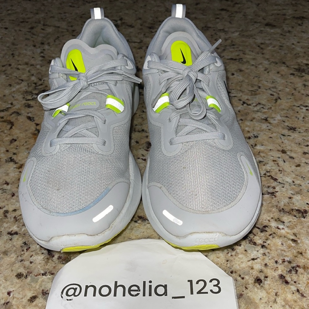 Nike Men’s Athletic Shoes Gray with Neon Yellow Accents